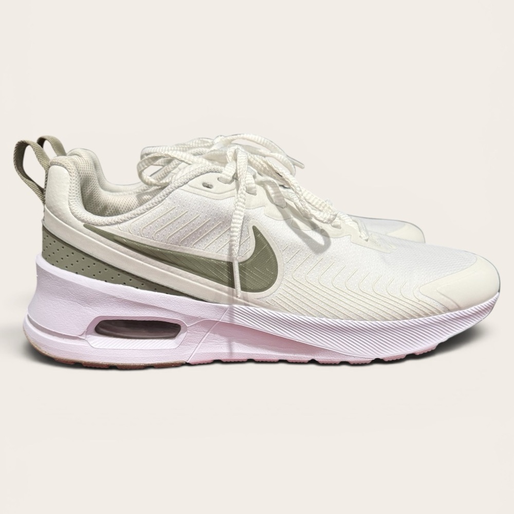 Nike Air Max Nuaxis Shoes Womens size 10.5 or Men’s 9